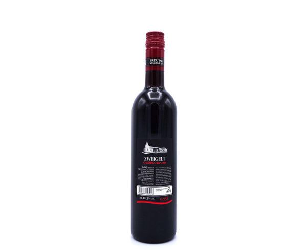 Zweigelt wijn uit Kroatië, achterkant van de fles