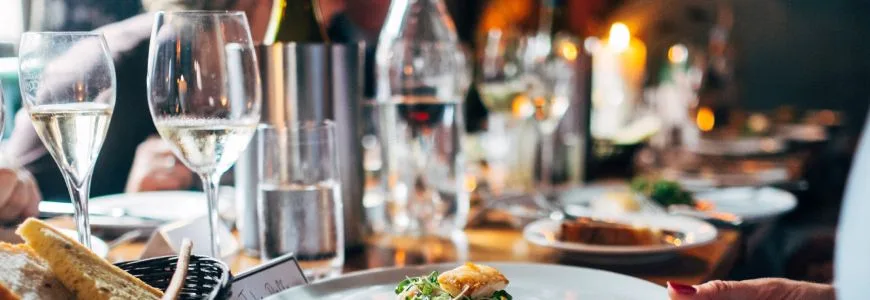 Gabonak, Gabonetarako zein ardo aukeratu edo Gabonetako opari gisa edo Gabonetako pakete batean Gabonetako afarirako