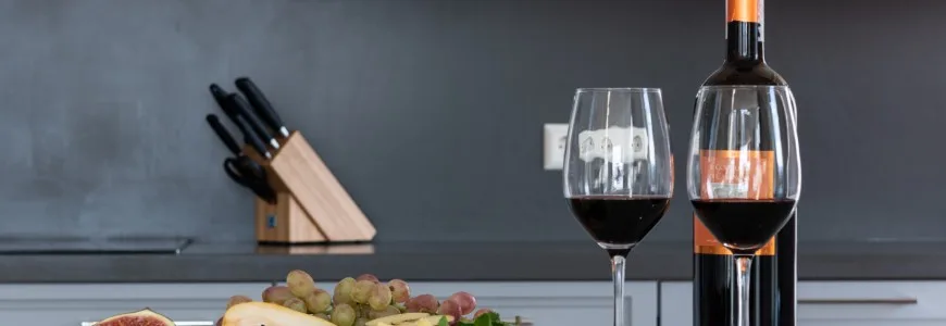 Na 10 bhfíonta dearga tirime is fearr - Cad ba cheart duit aird a thabhairt air agus tú ag ceannach fíon dearg tirim maith? 1 Is fearr fíon dearg tirim