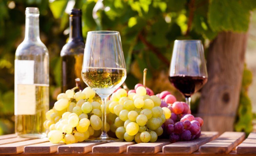 Sulfieten zijn zowel in rode als witte wijn aanwezig