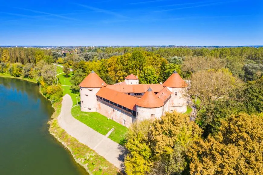 Sisak en it Alde Kastiel